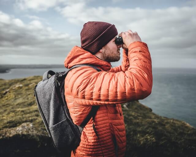 best binoculars for hiking