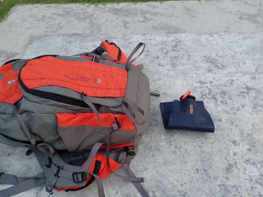 Collapsible Water Bottle For Backpacking
