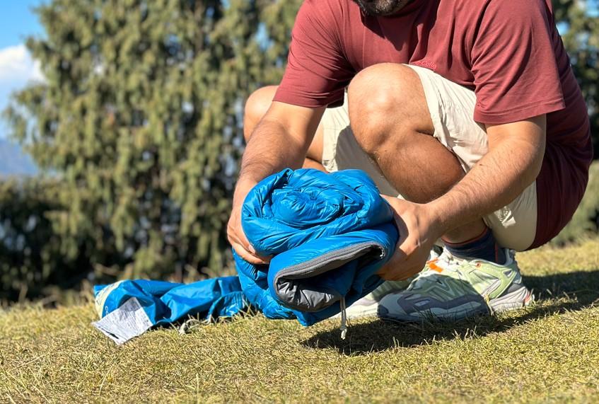 Kelty Cosmic Down 20 (in compressed form )