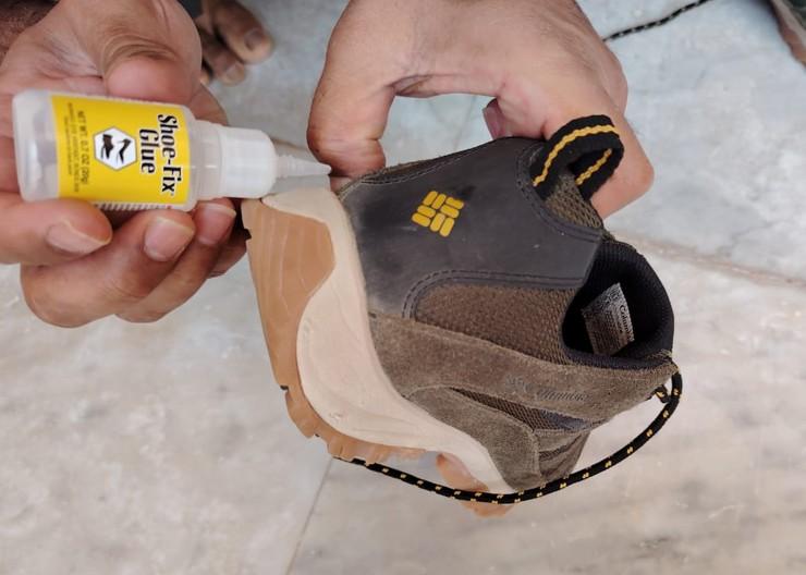 Columbia Crestwood Hiking Shoes with Shoes Glue: I keep shoe glue at home to repair my hiking boots in case of minor damage on the trail.